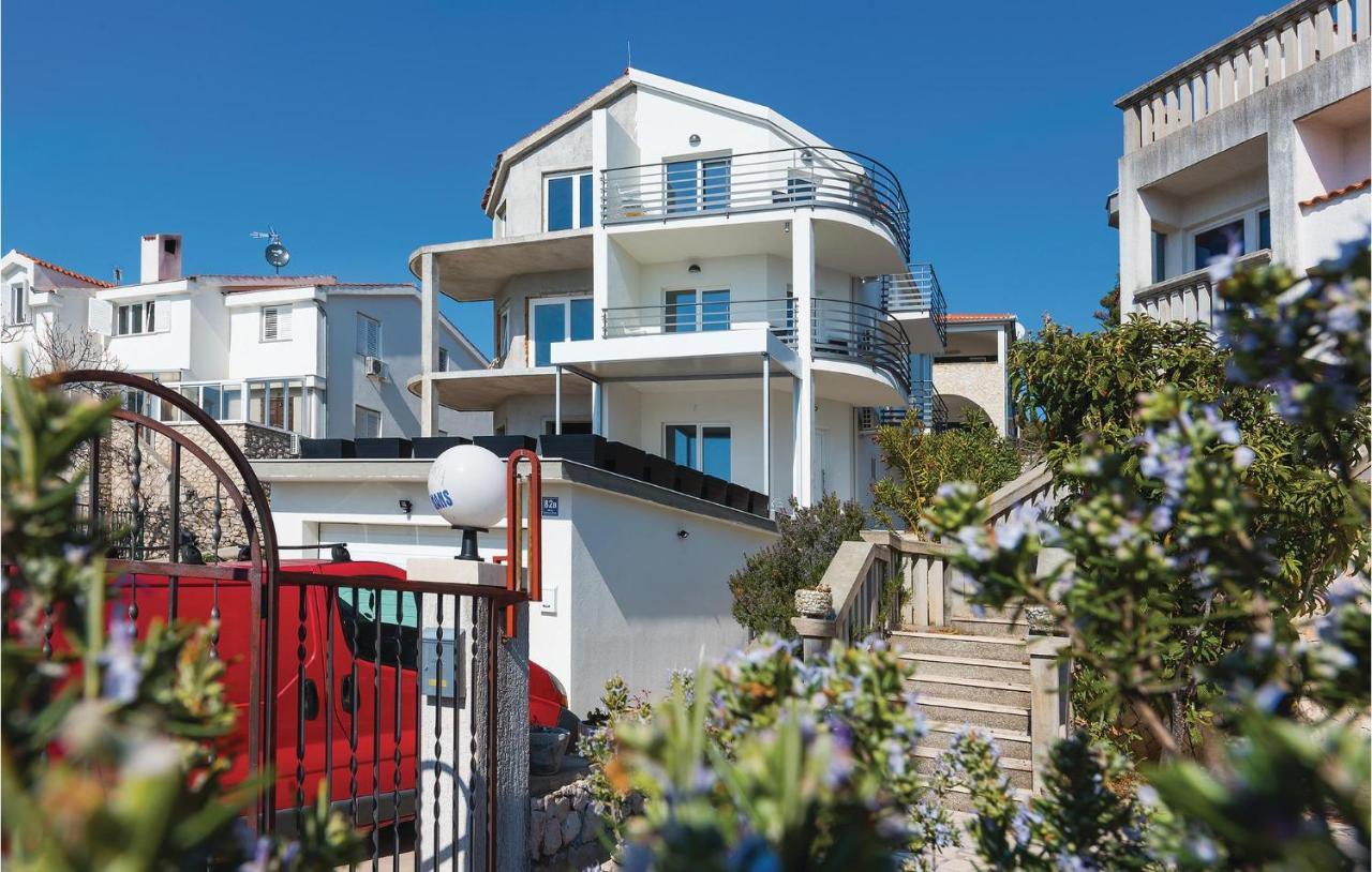 Cozy Apartment In Brodarica With Wifi Exterior foto